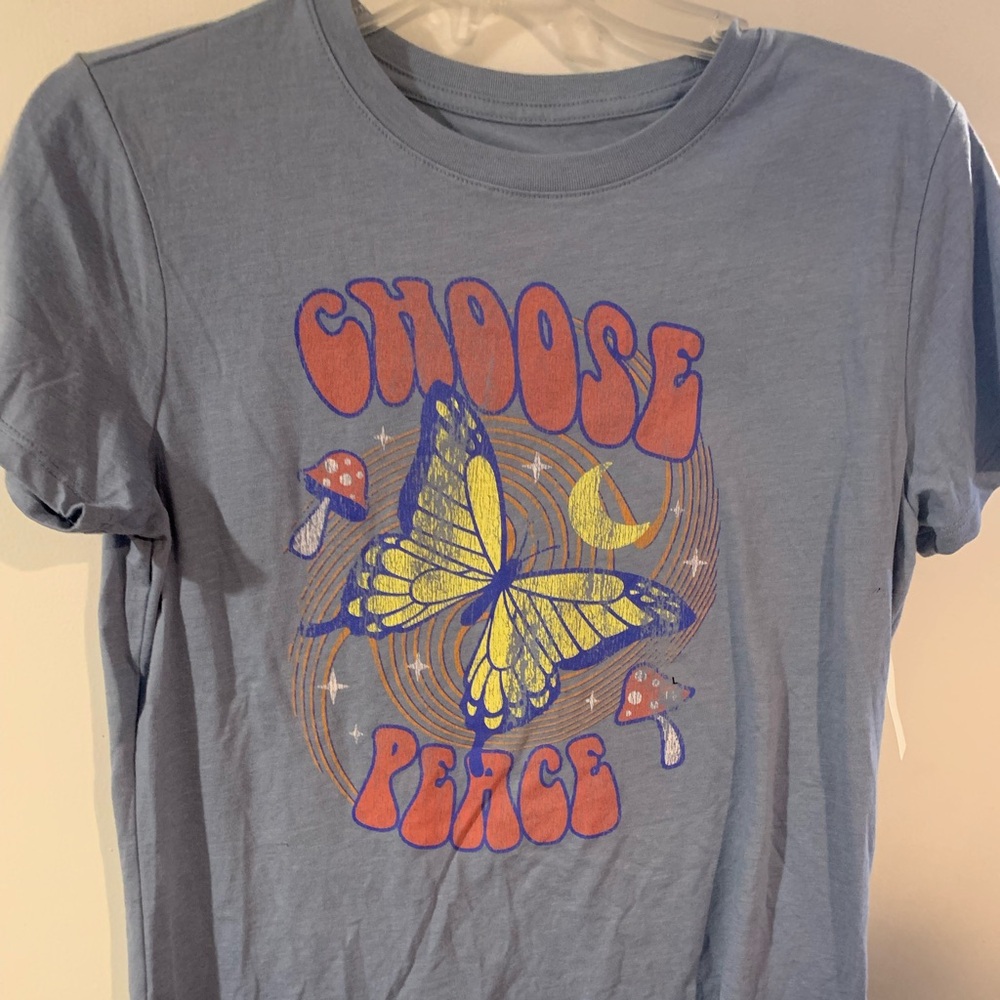 NWT choose peace large tshirt